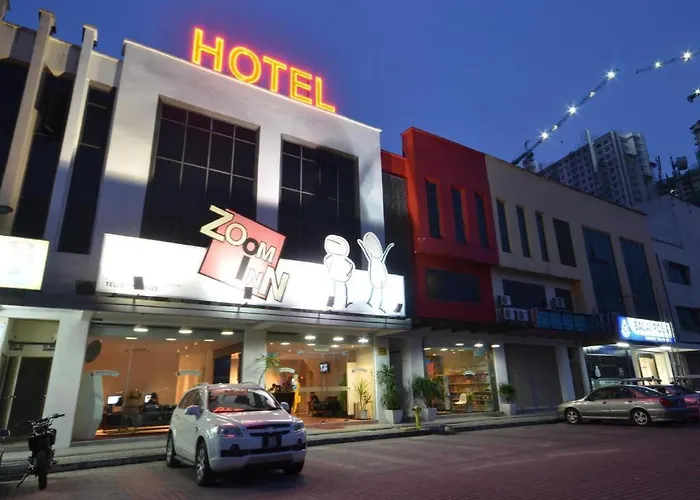 Zoom Inn Boutique Hotel By Ardens - Danga Bay